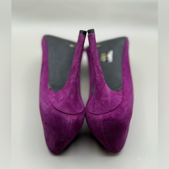 Jessica Simpson faux suede fuschia heels - Picture 4 of 5